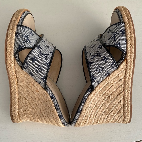 AUTH LOUIS VUITTON wedge slides - Picture 5 of 12